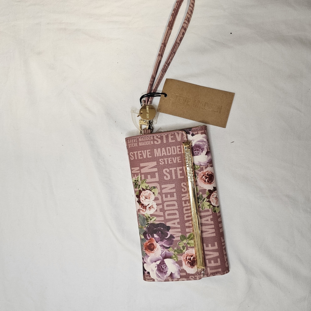 Steve Madden Pink Floral Wristlet - Picture 1 of 11